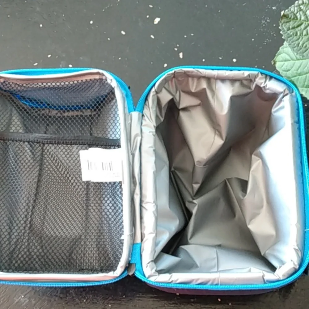Igloo Playmate Gripper Cooler Bag - Picture 5 of 8